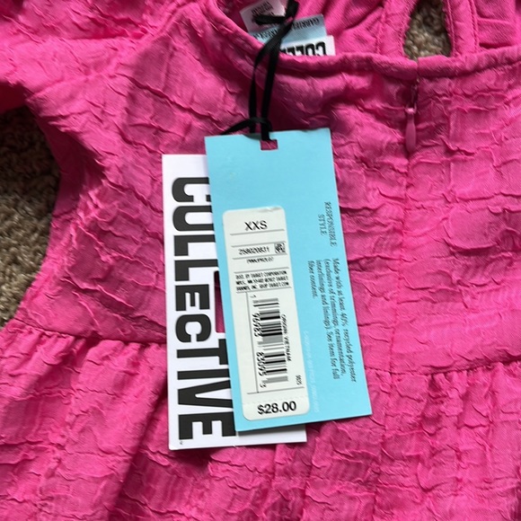 New Women Blouse. Size XXS; But looks regular small size. - Picture 3 of 4